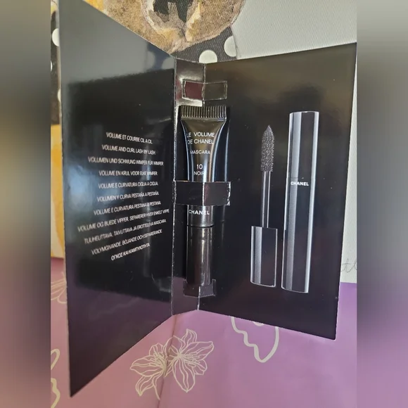 Givenchy Cosmetic Pouch Gucci Brush & Chanel Mascara - Picture 10 of 14